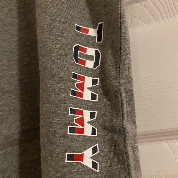 Tommy Hilfiger Plus Size Sleepware (NWT). Multiple sizes - Picture 4 of 5